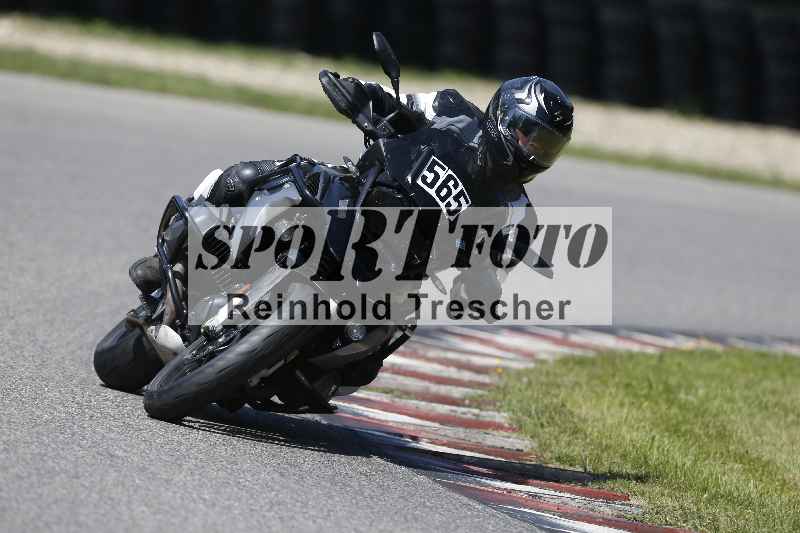 /44 09.08.2025 Plüss Moto Sport ADR/Einsteiger/565